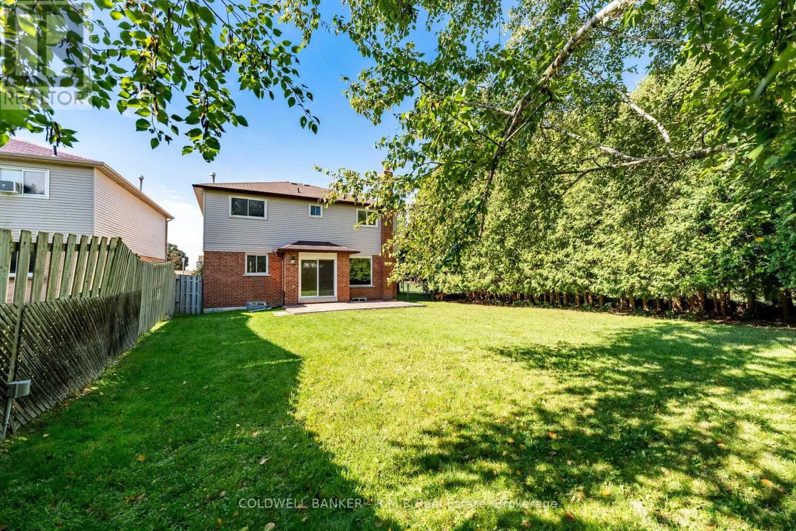 923 LAVIS COURT