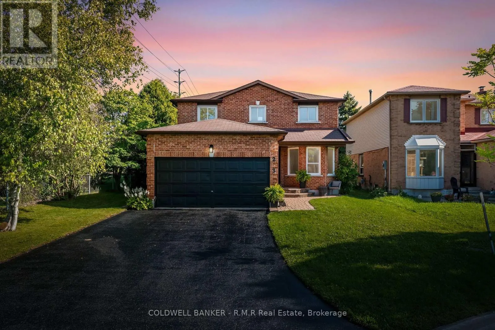 923 LAVIS COURT