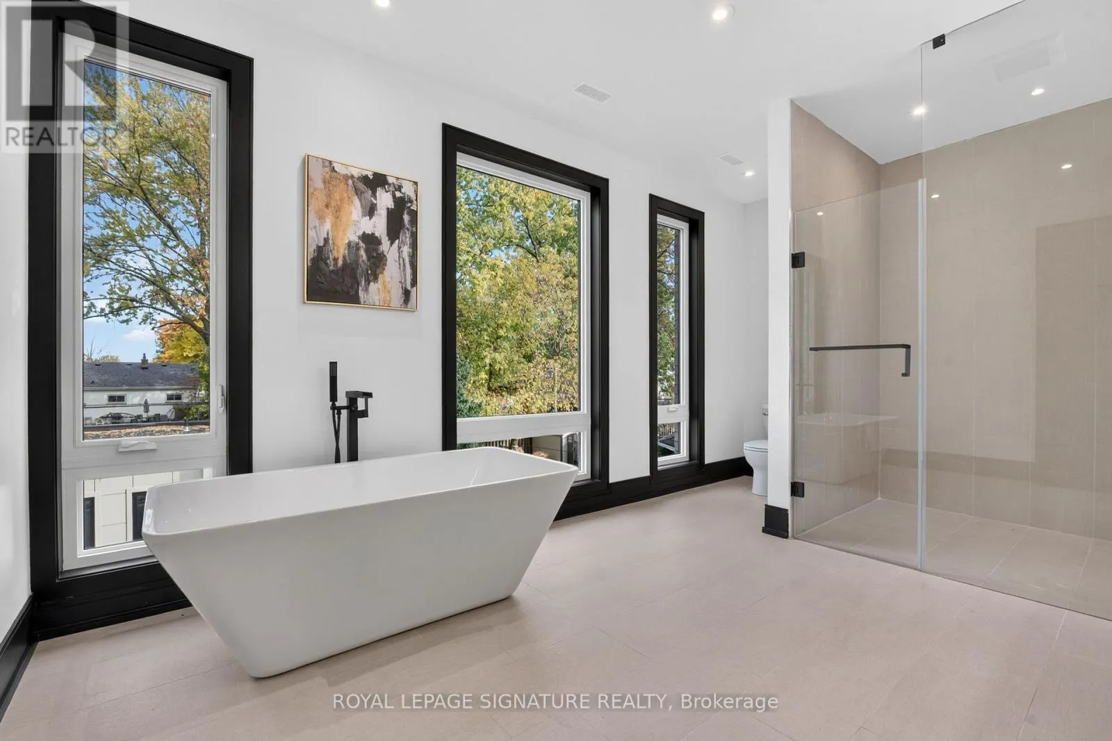15 DEBLYN DRIVE E