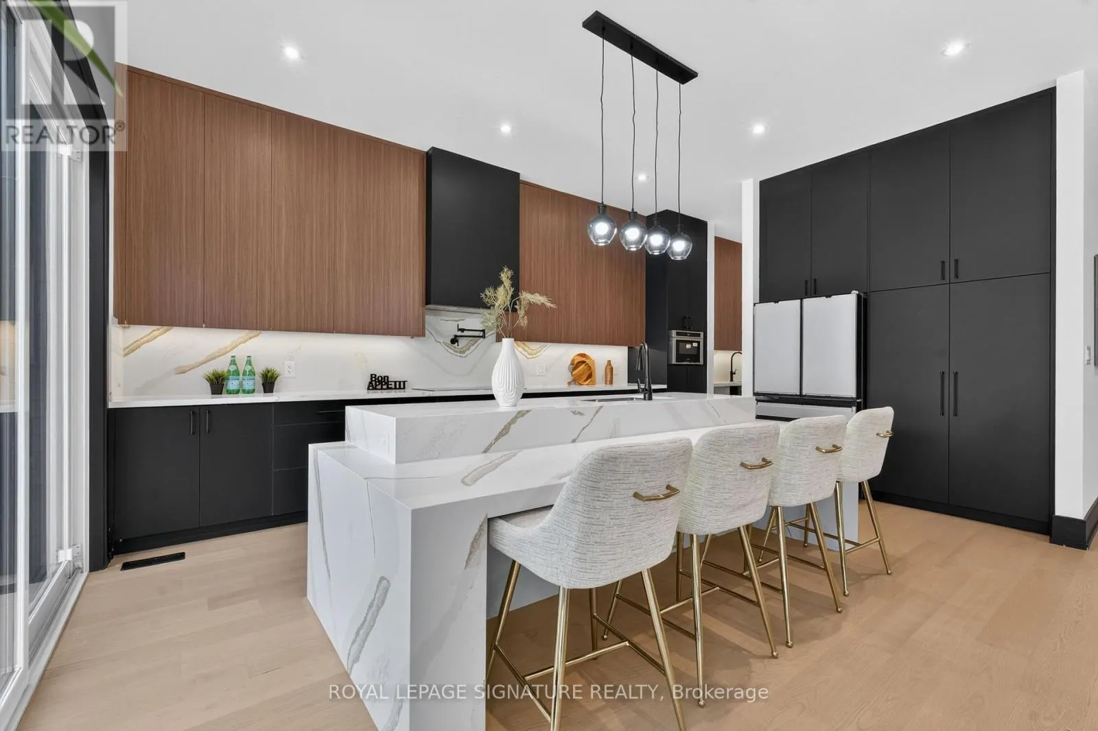 15 DEBLYN DRIVE E