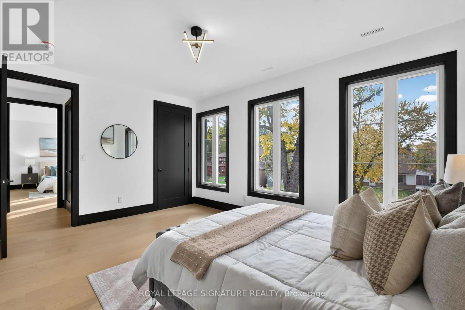 15 DEBLYN DRIVE E
