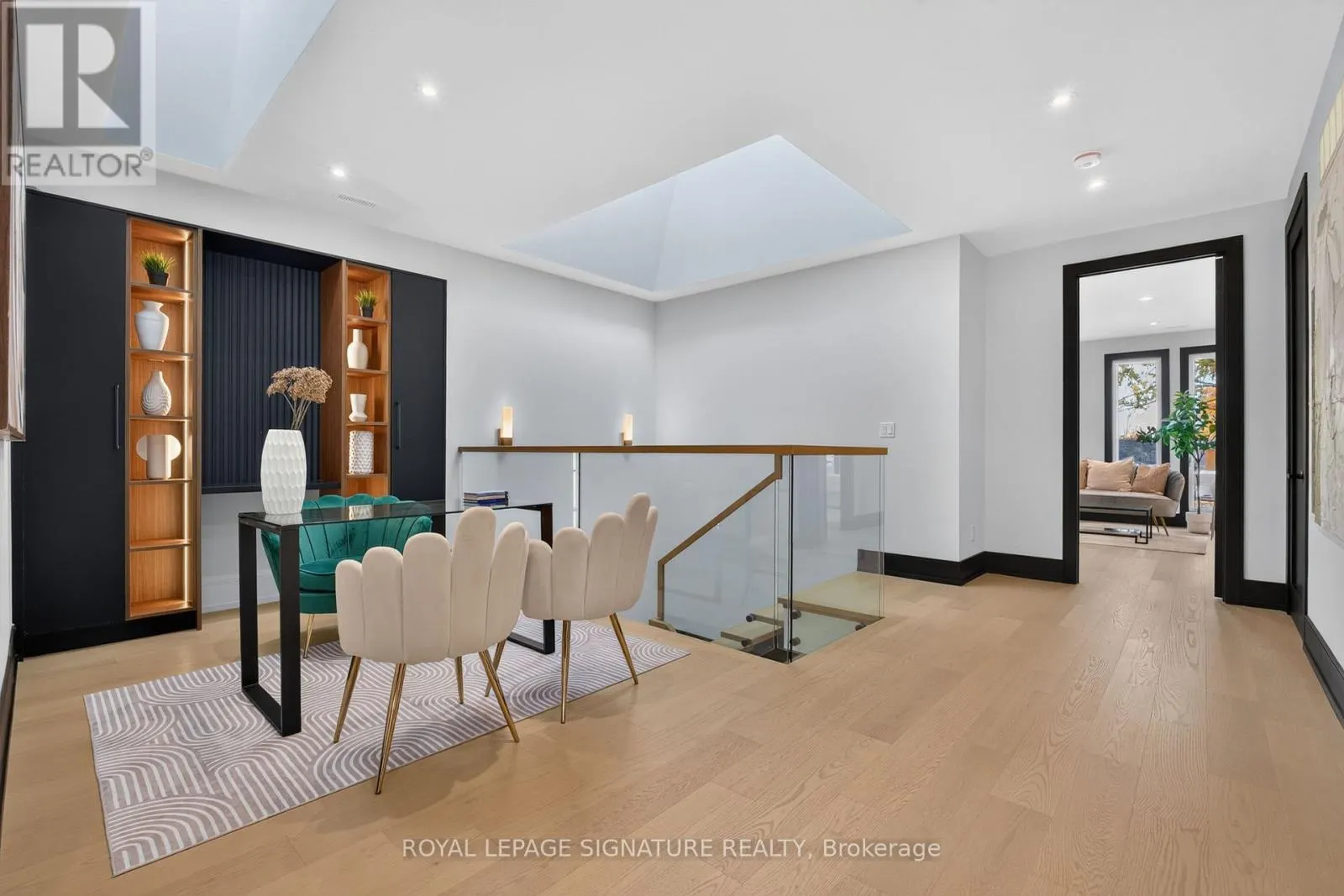 15 DEBLYN DRIVE E