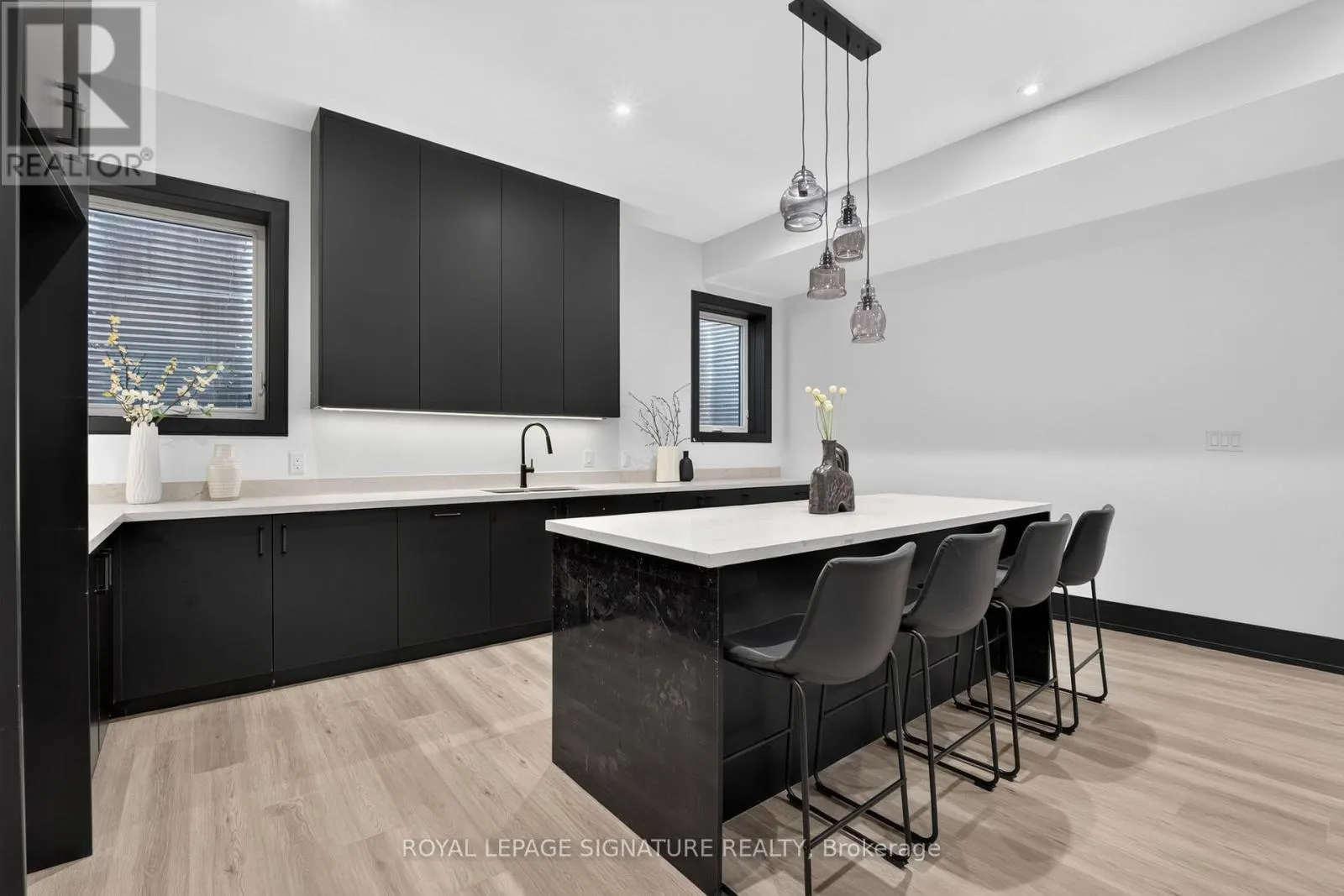 15 DEBLYN DRIVE E