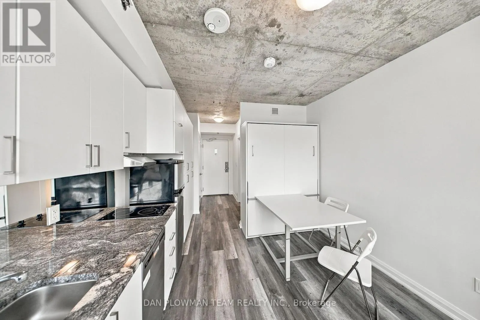 625 - 1900 SIMCOE STREET N