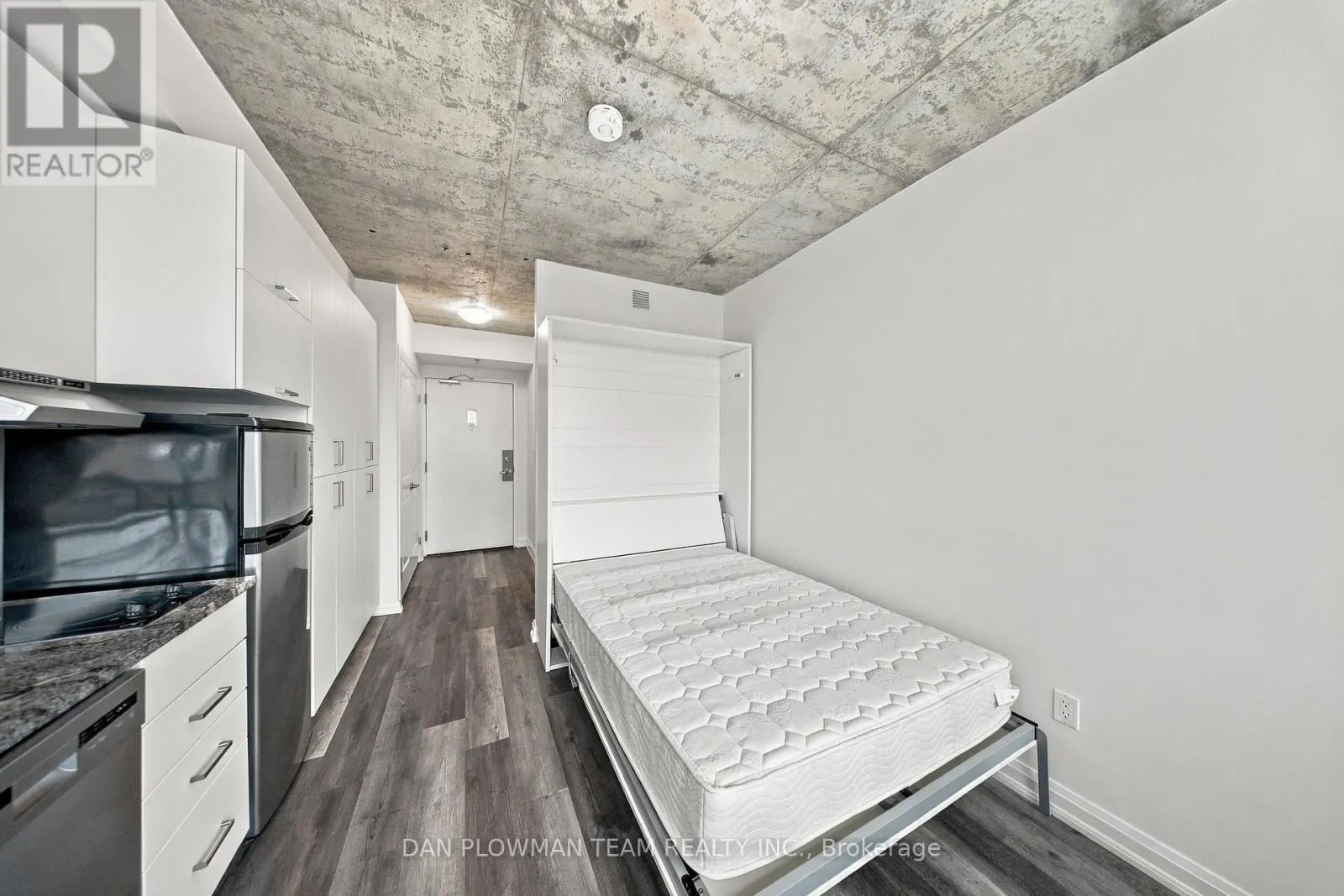 625 - 1900 SIMCOE STREET N
