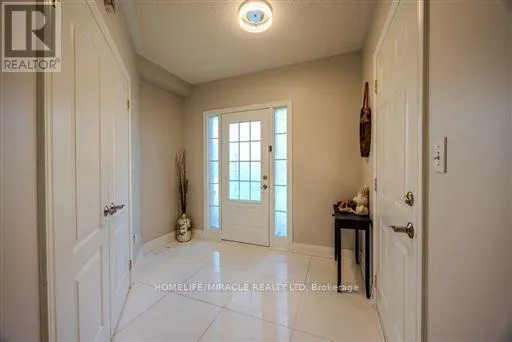 93 SCEPTER PLACE