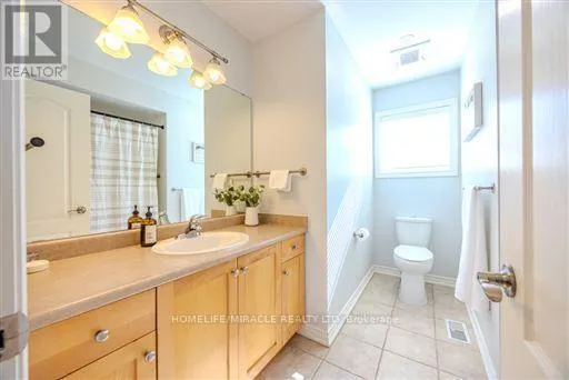 93 SCEPTER PLACE