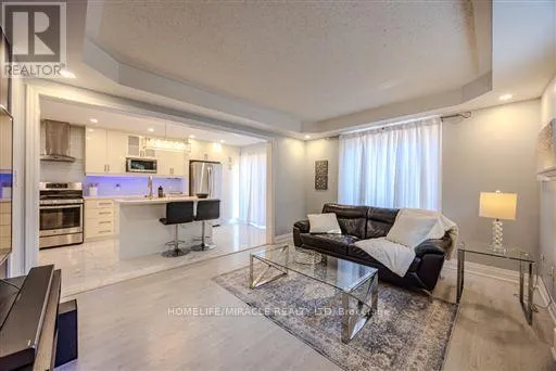 93 SCEPTER PLACE