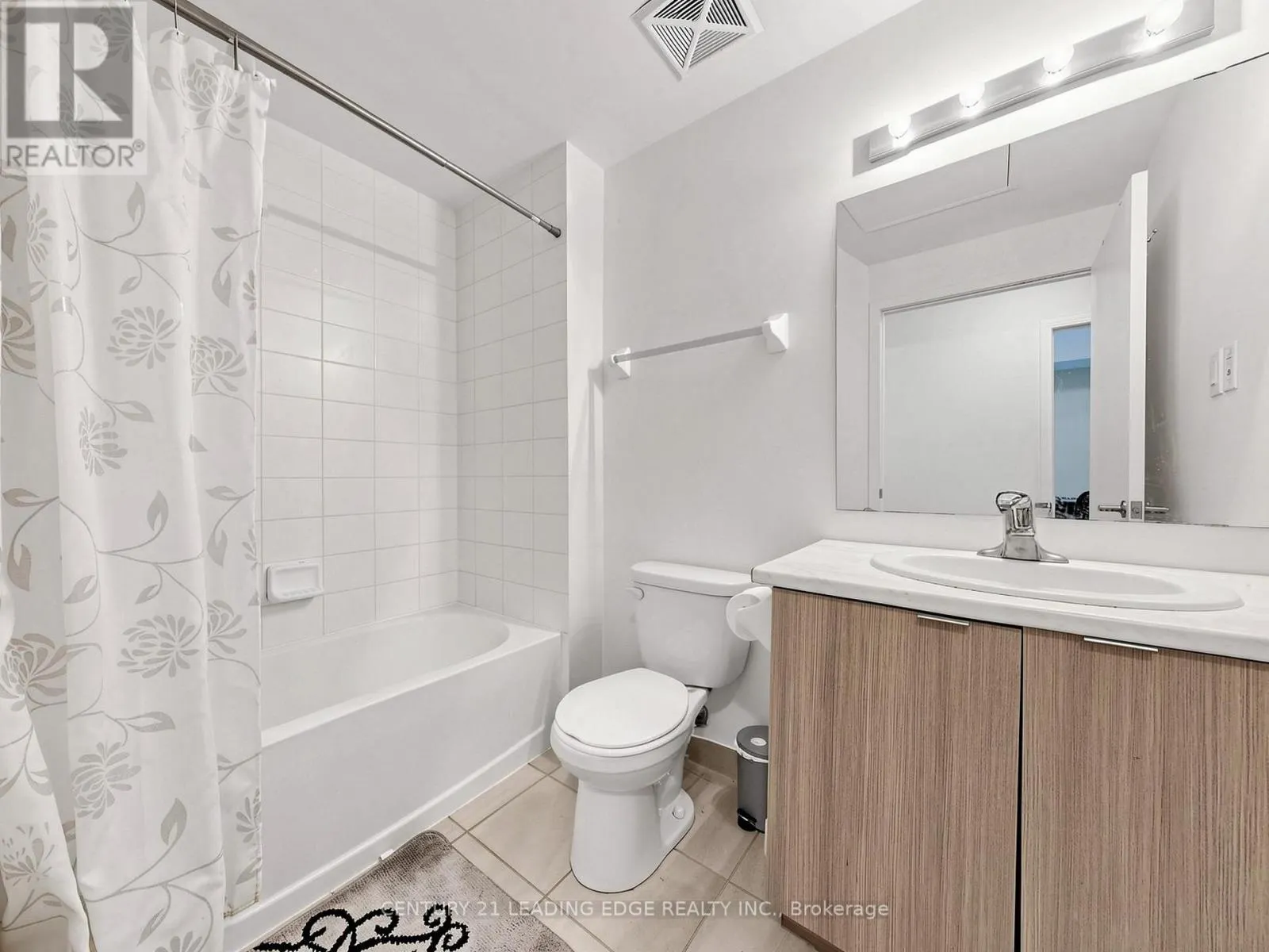 14 - 70 ORCHID PLACE DRIVE