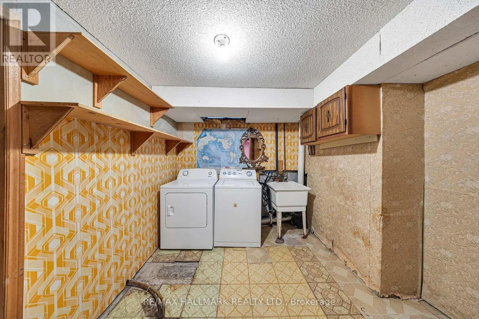 54 REDHEAD CRESCENT