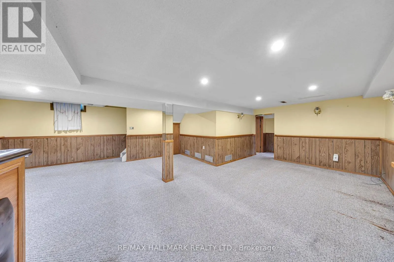 54 REDHEAD CRESCENT