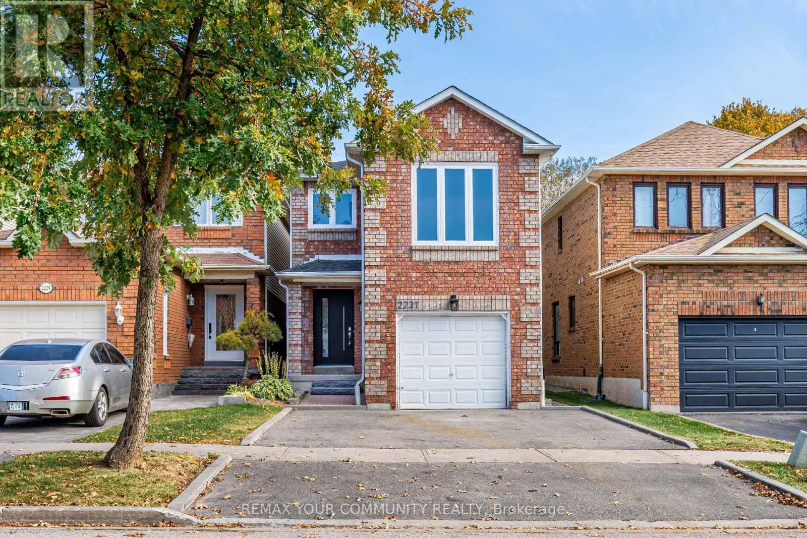 2231 WILDWOOD CRESCENT