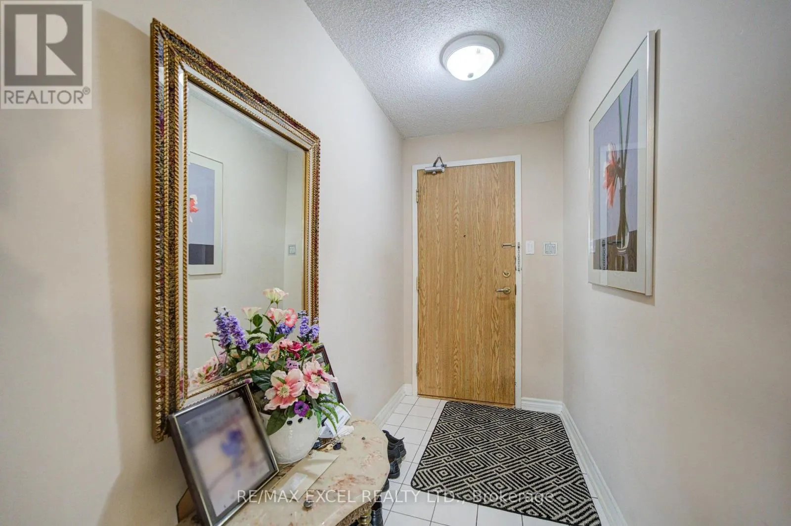 1403 - 300 ALTON TOWERS CIRCLE