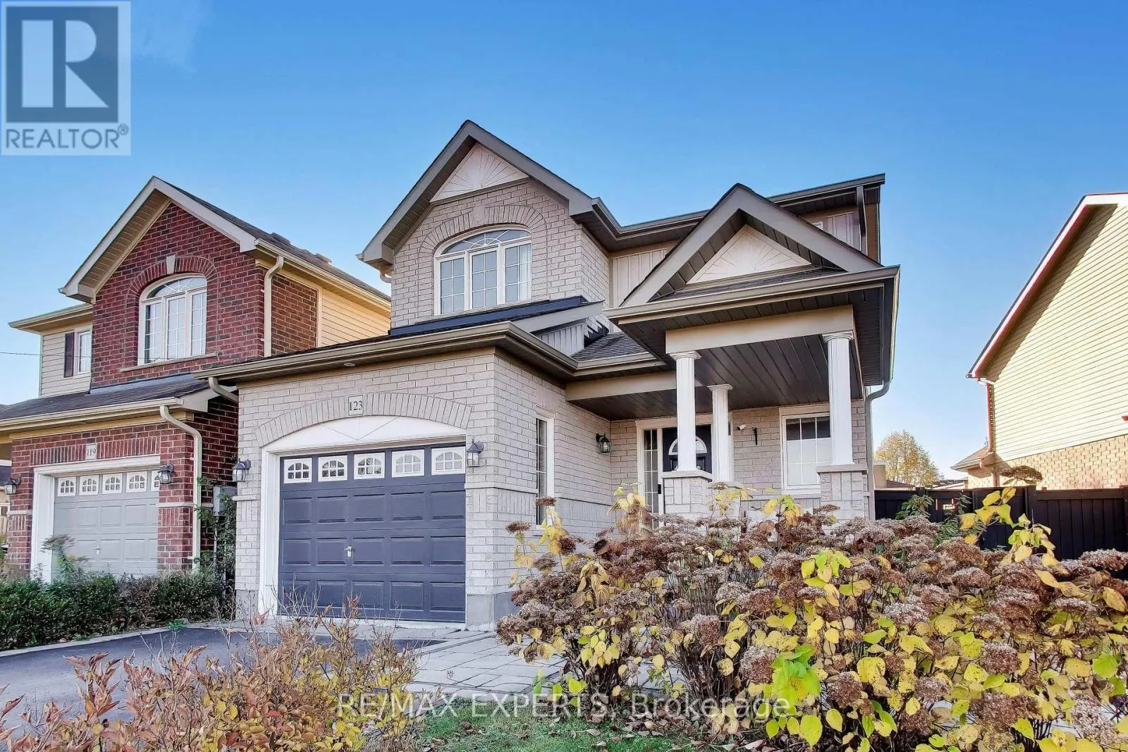 123 DAISEYFIELD AVENUE