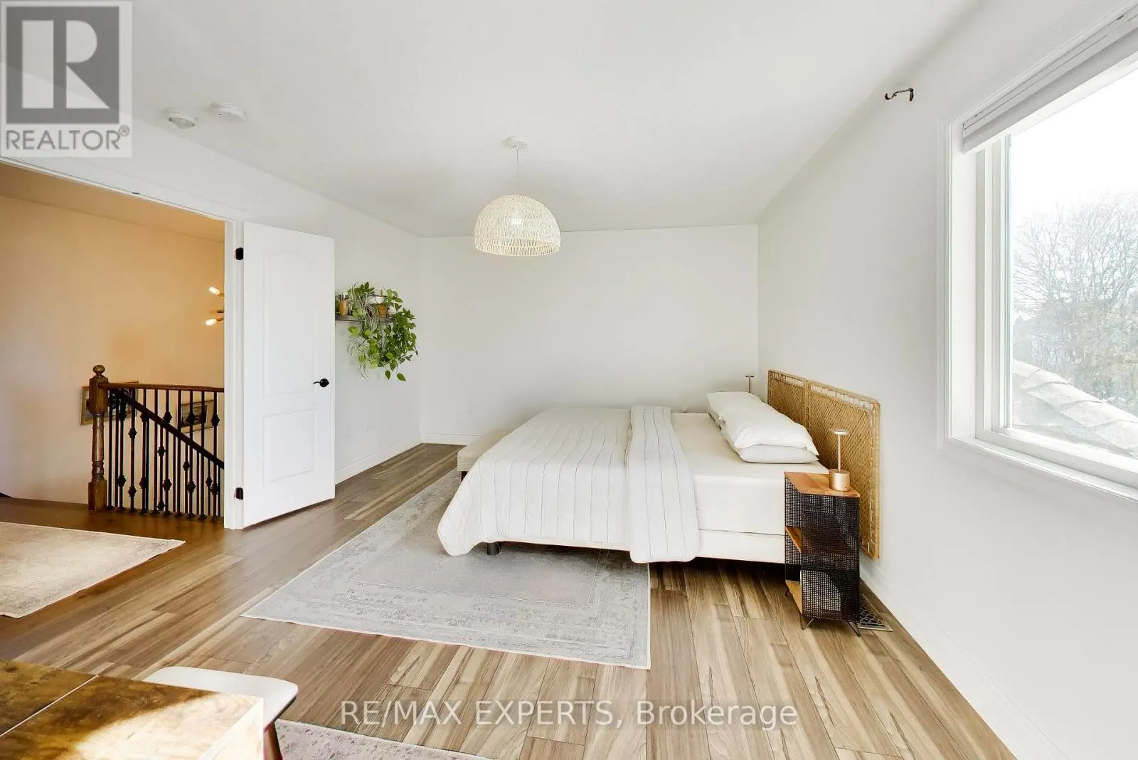 123 DAISEYFIELD AVENUE