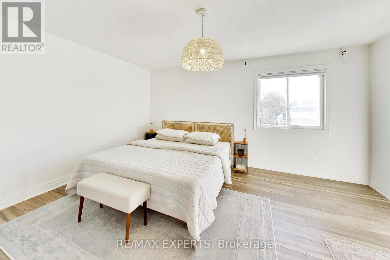 123 DAISEYFIELD AVENUE