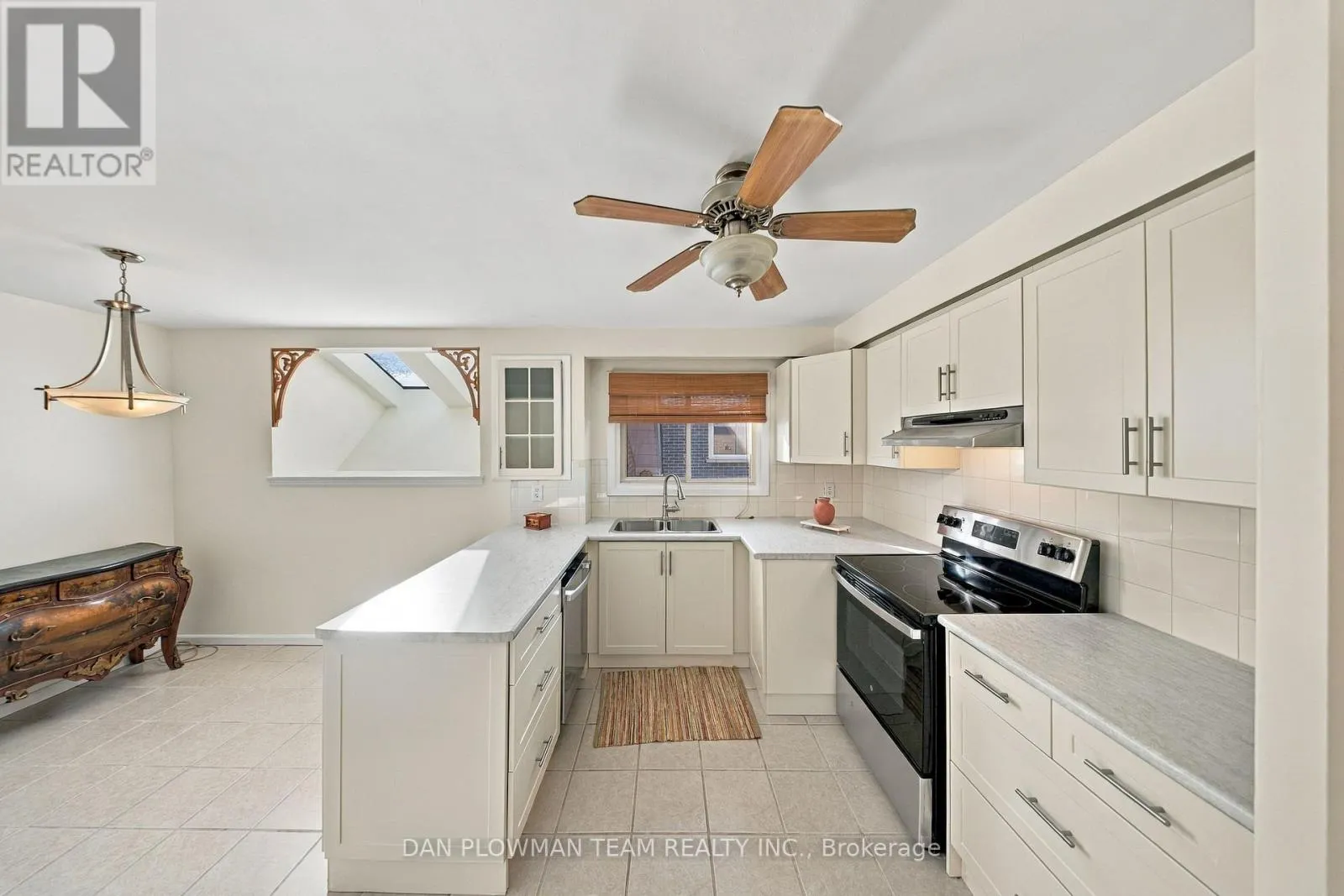 42 SENECA AVENUE