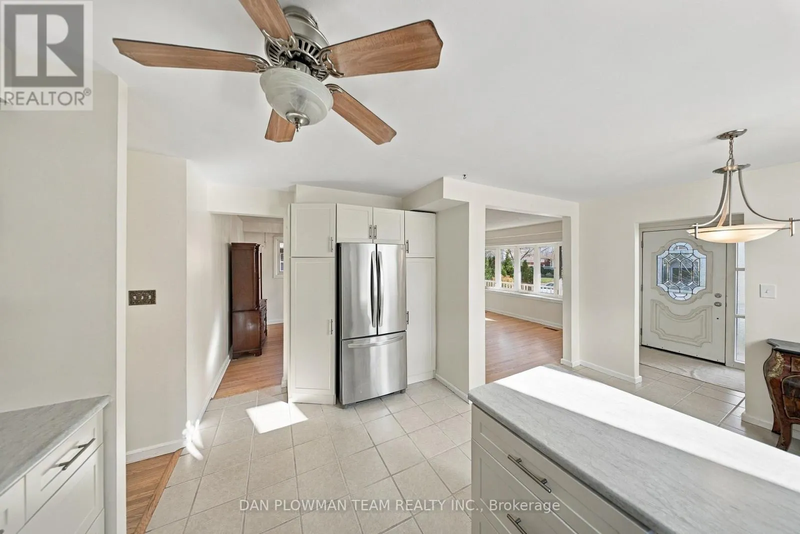 42 SENECA AVENUE