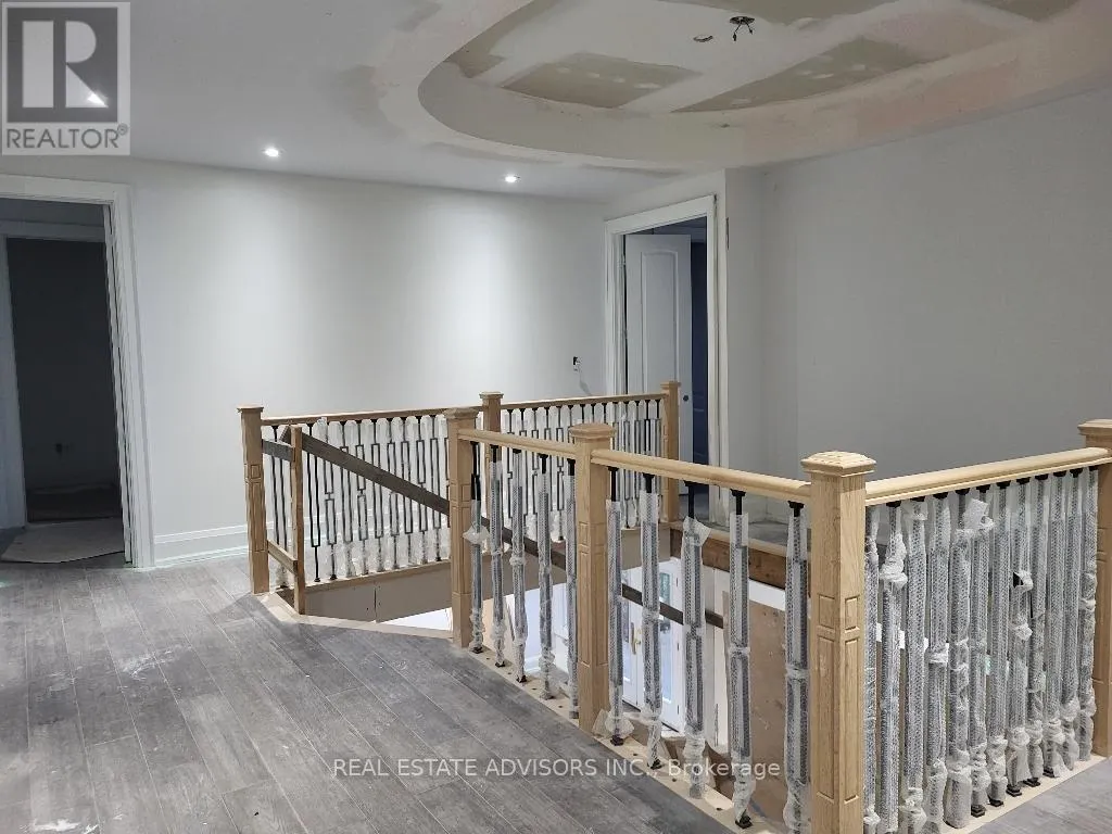 41 HEATHFIELD DRIVE