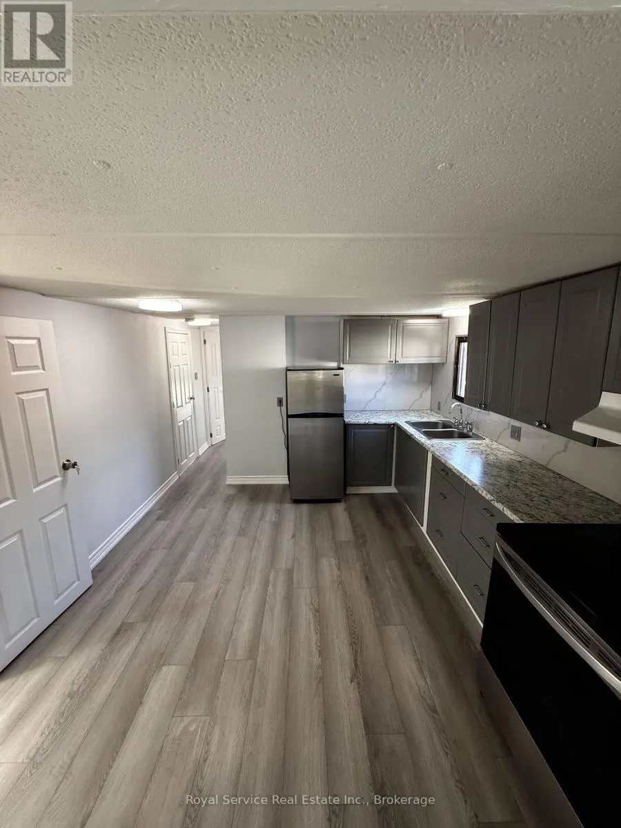 2 - 1037 ARTHUR STREET #2