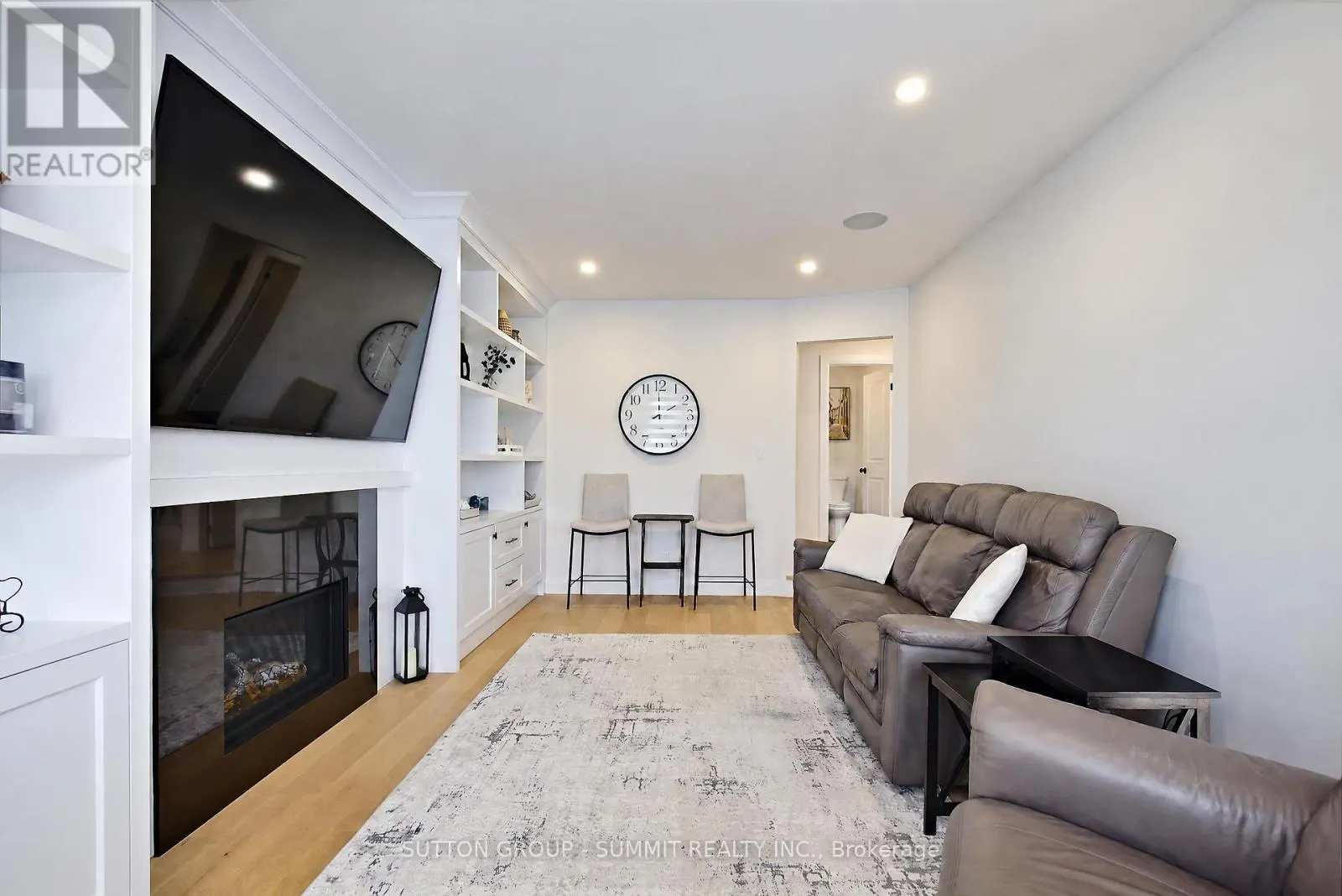 742 GRIFFITH STREET