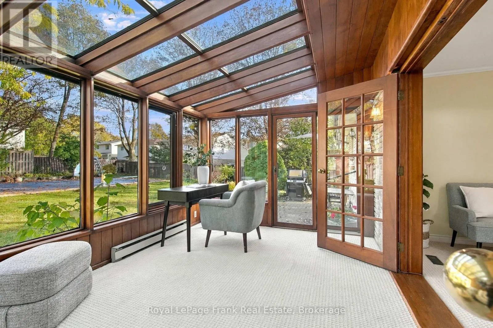 7 TRINITY CRESCENT