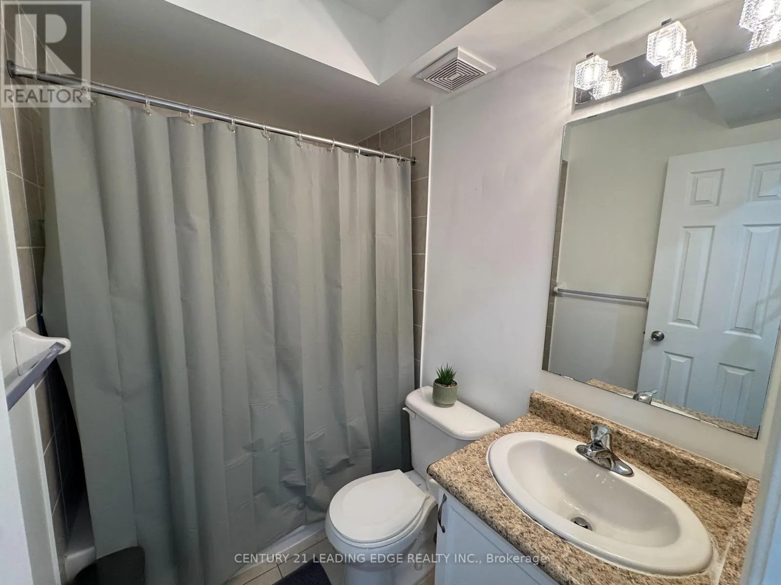 88 - 387 BEECHGROVE DRIVE