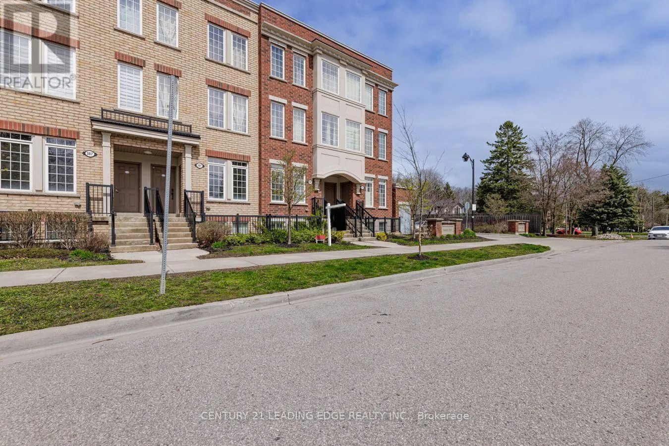 88 - 387 BEECHGROVE DRIVE