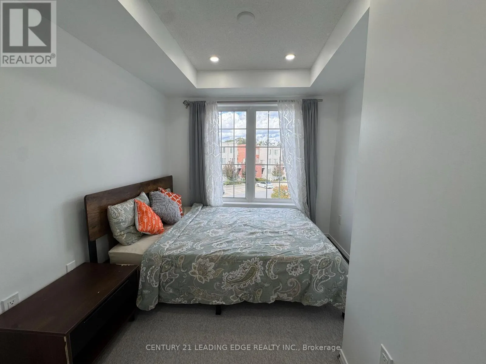 88 - 387 BEECHGROVE DRIVE
