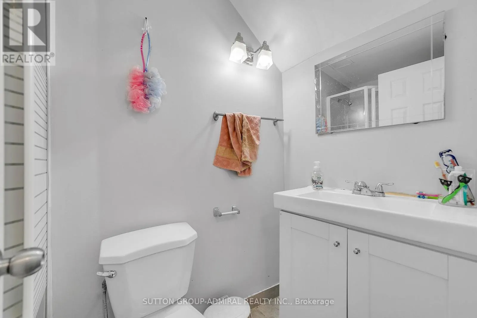 10 - 671 HUNTINGWOOD DRIVE