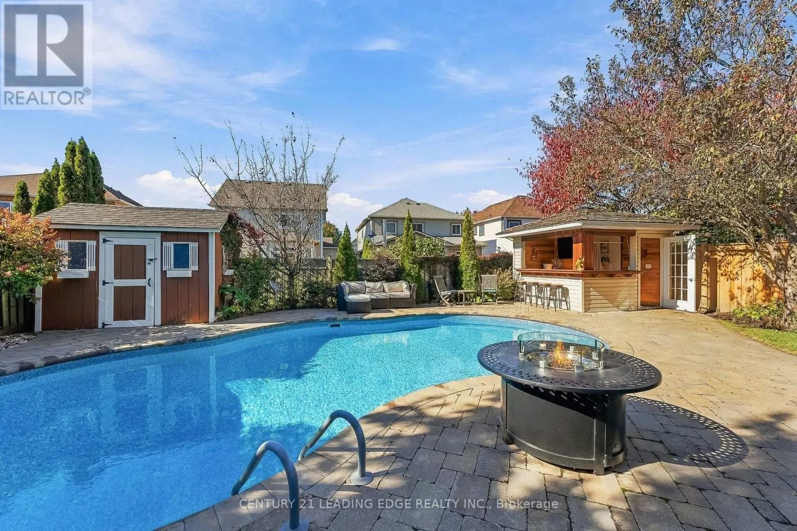 6 FORECASTLE ROAD