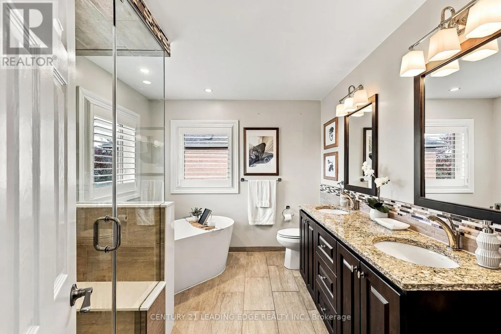 6 FORECASTLE ROAD