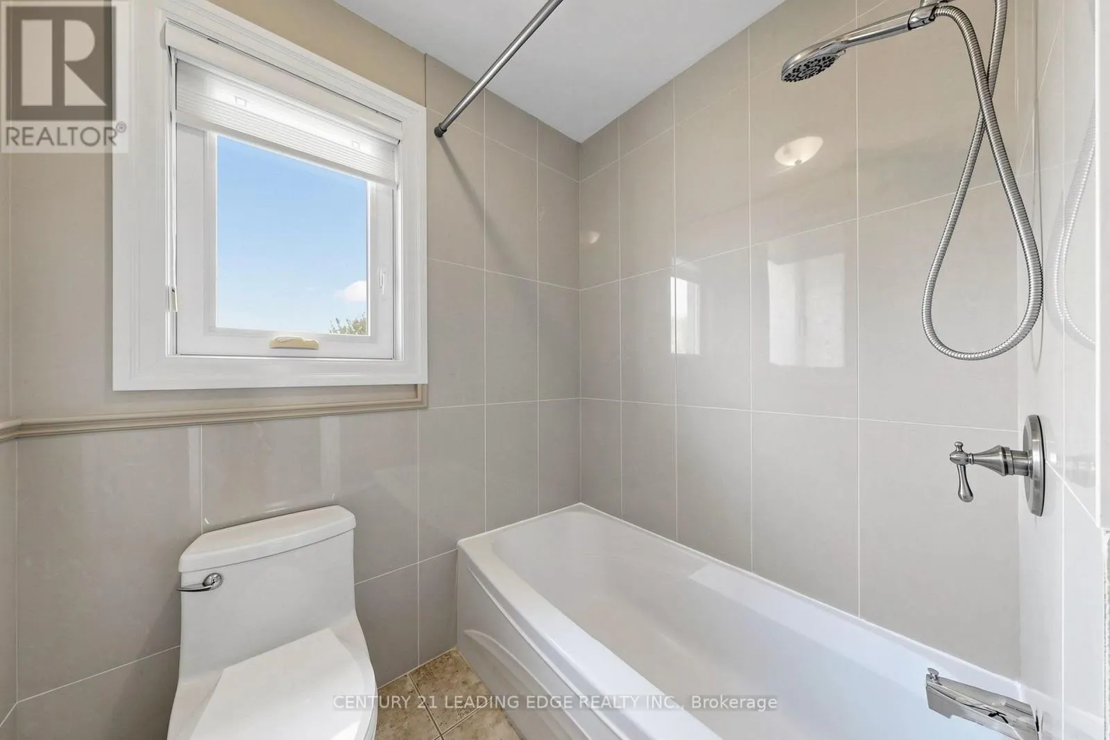 11 BELLVARE CRESCENT