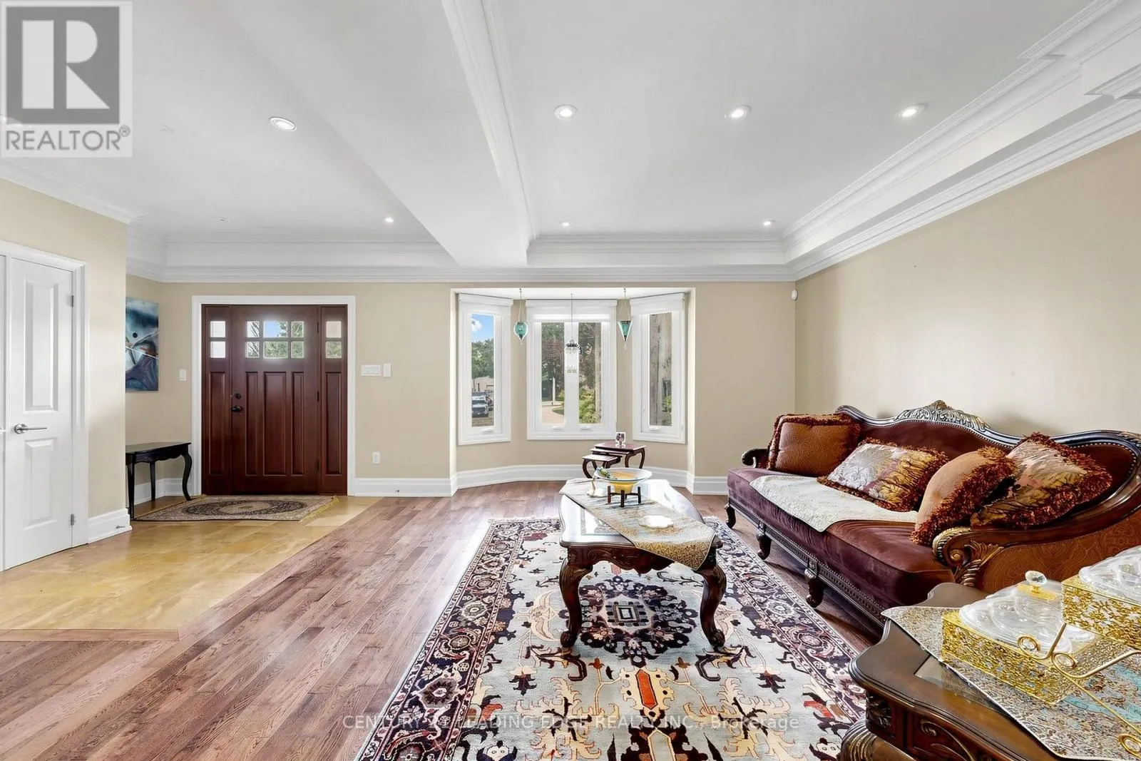 11 BELLVARE CRESCENT