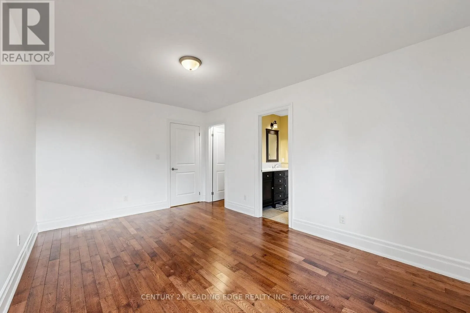 11 BELLVARE CRESCENT