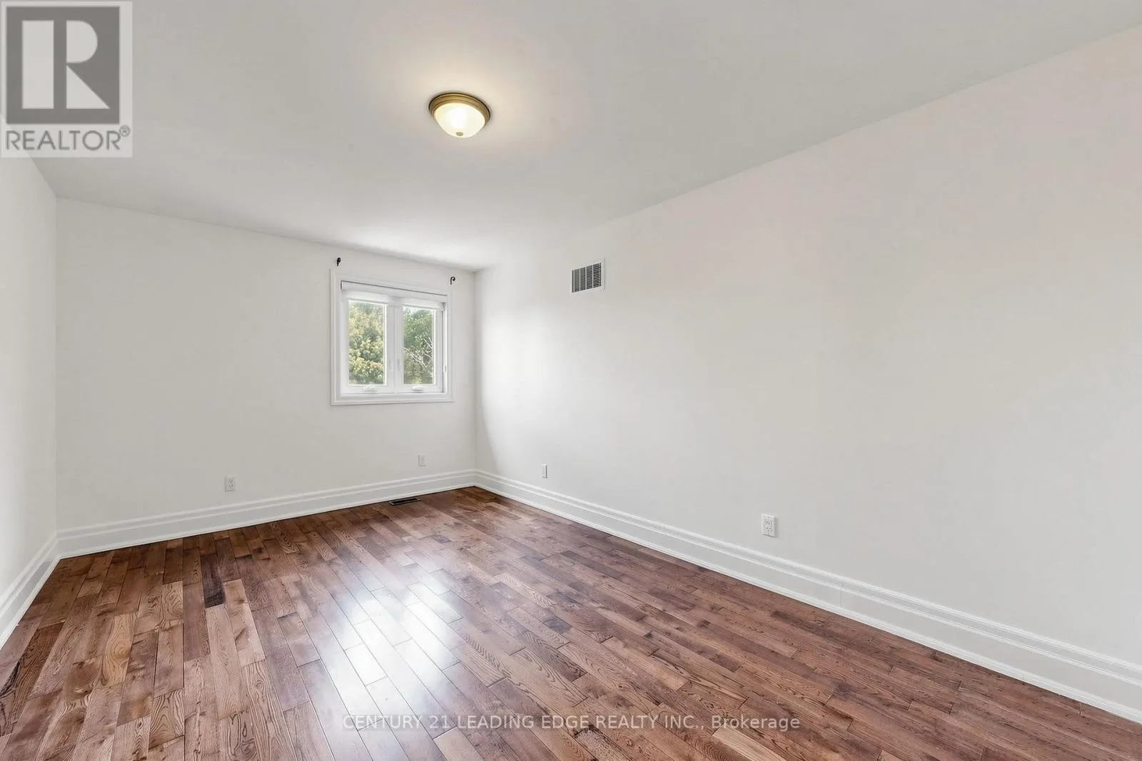 11 BELLVARE CRESCENT