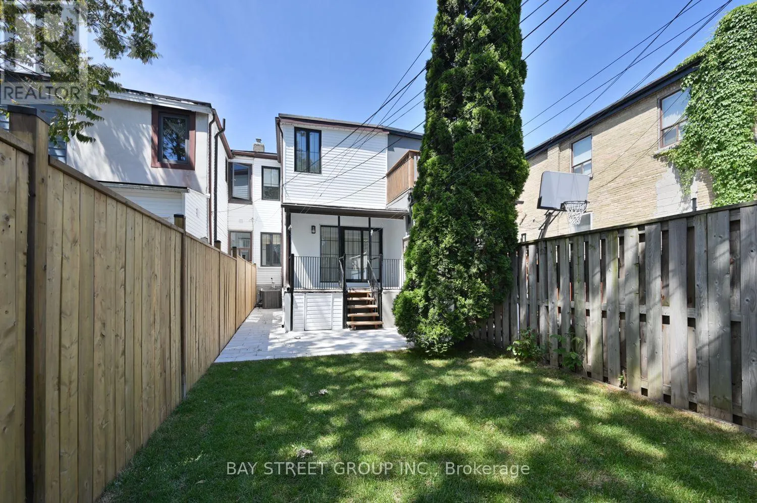 547 EASTERN AVENUE