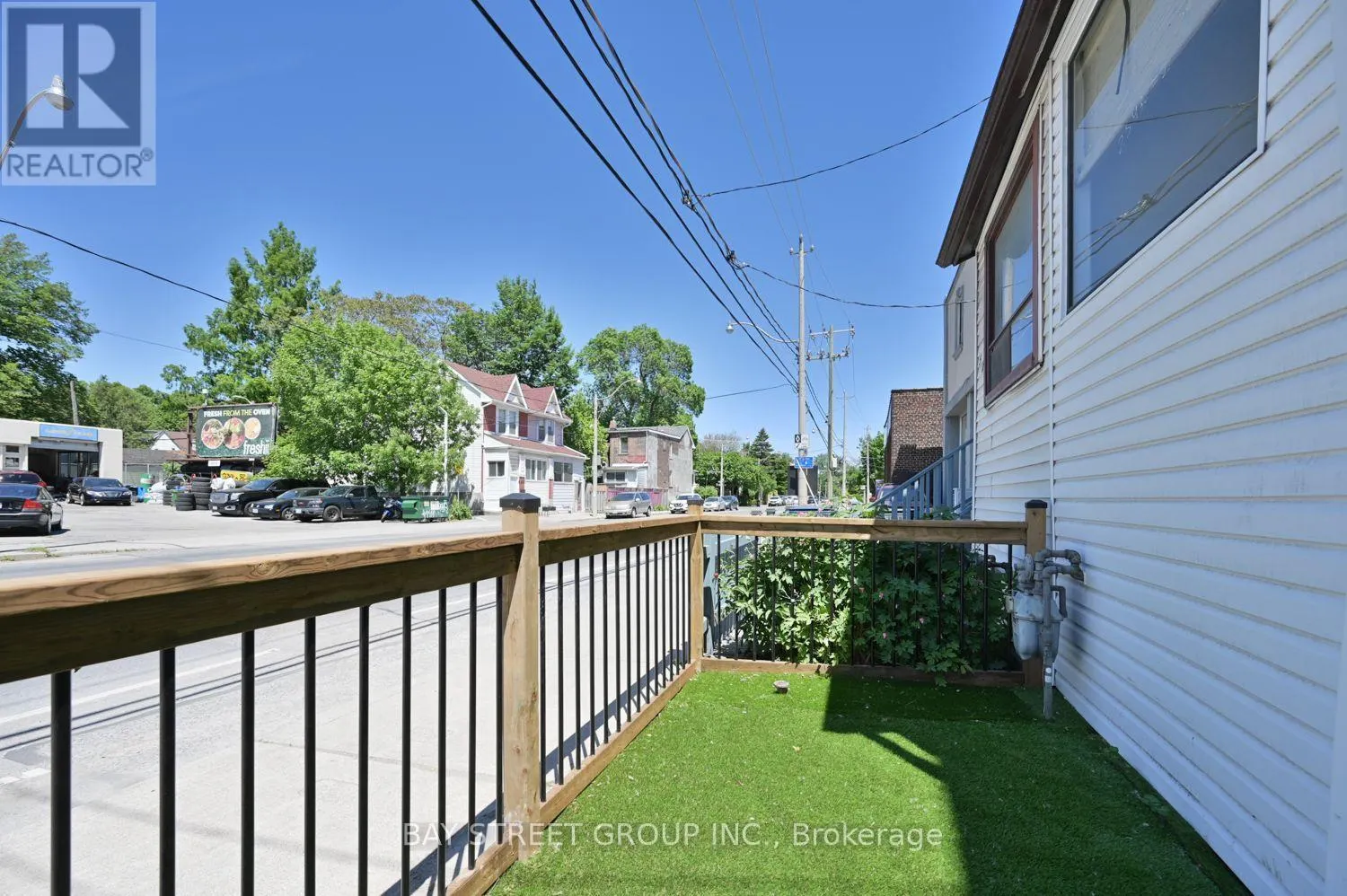 547 EASTERN AVENUE
