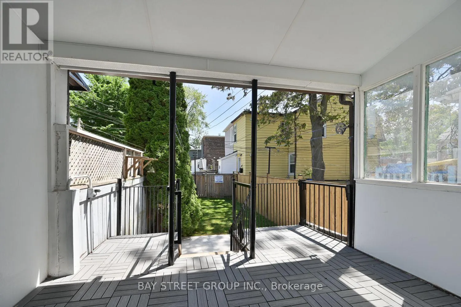 547 EASTERN AVENUE