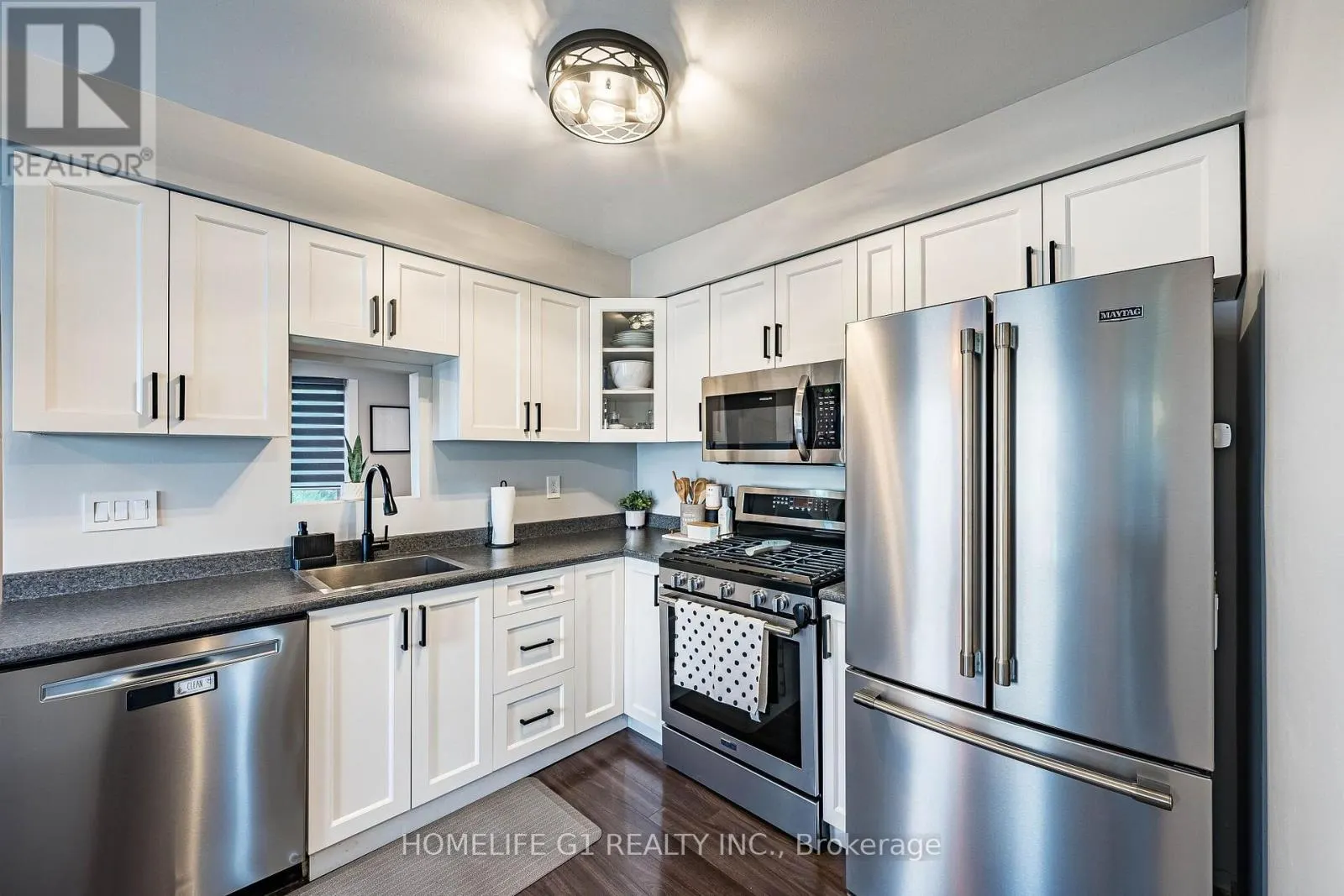 330 POMPANO COURT