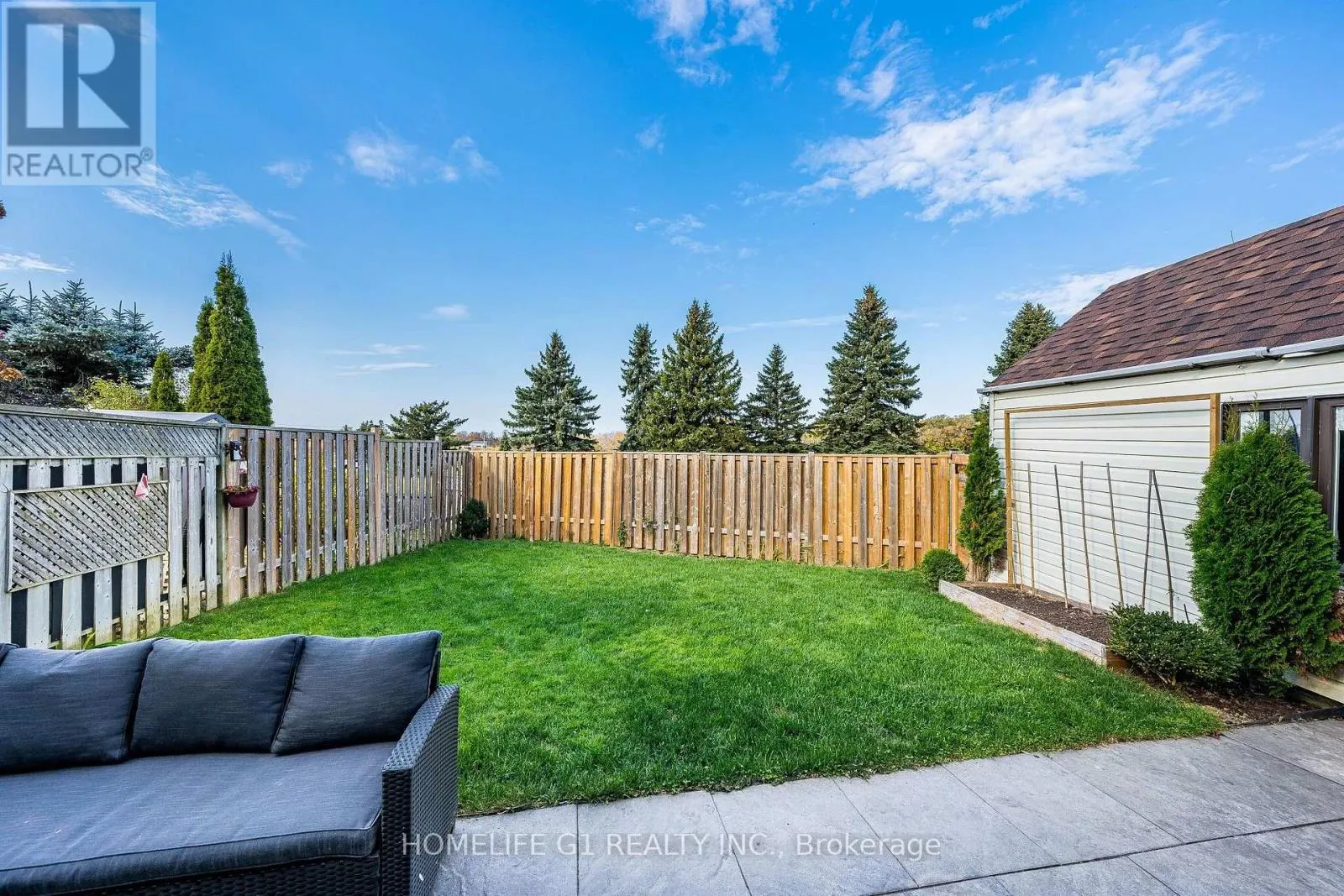 330 POMPANO COURT