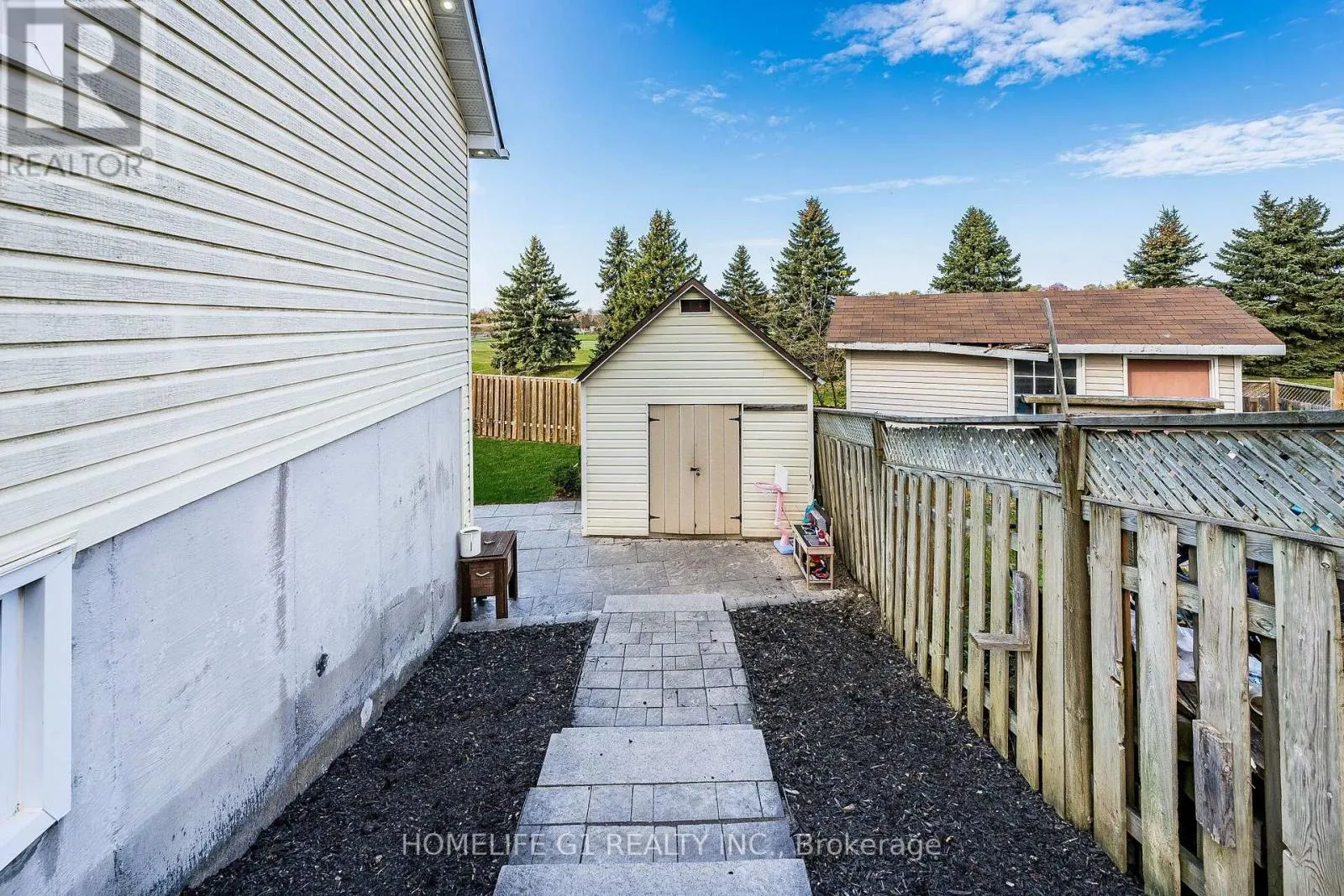 330 POMPANO COURT