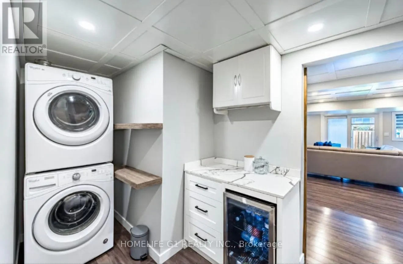 330 POMPANO COURT