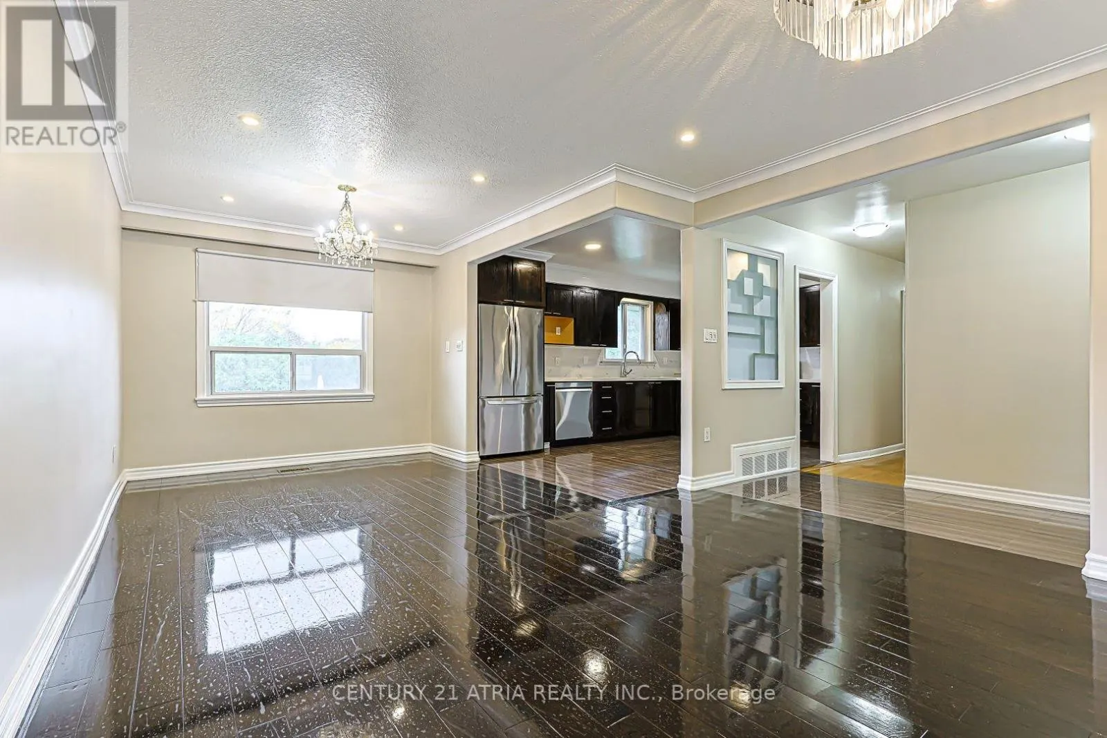 MAIN LEVEL - 17 MARLBANK ROAD