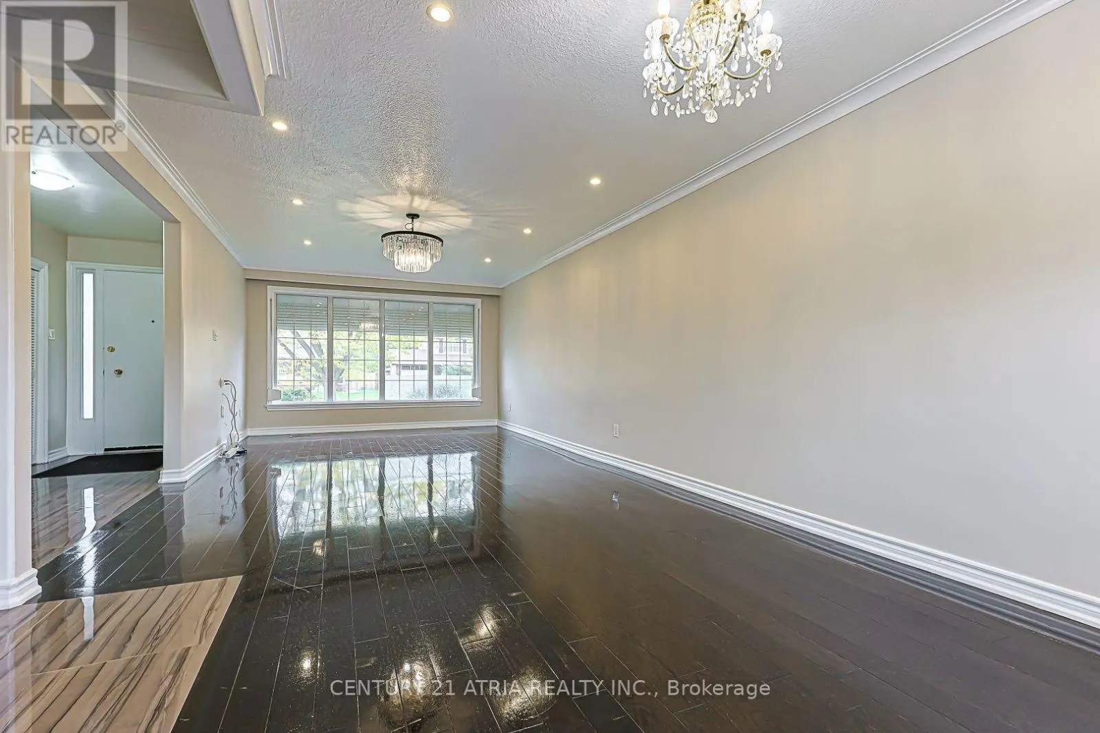 MAIN LEVEL - 17 MARLBANK ROAD
