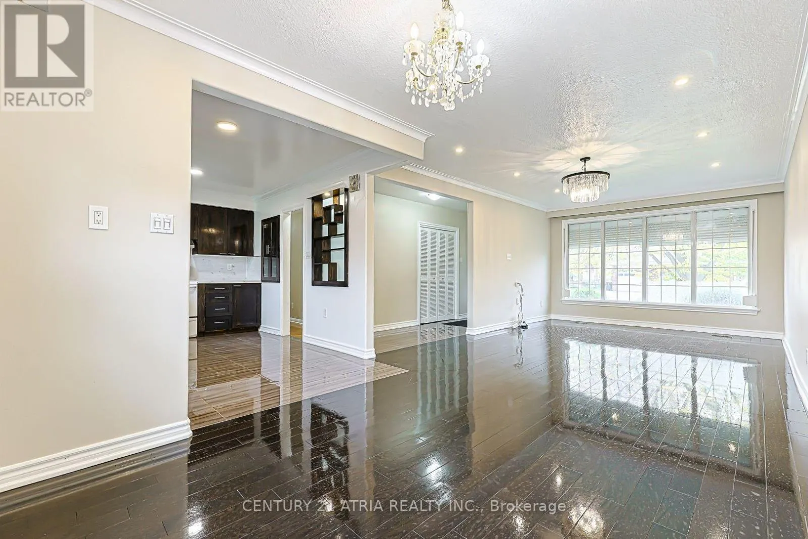 MAIN LEVEL - 17 MARLBANK ROAD