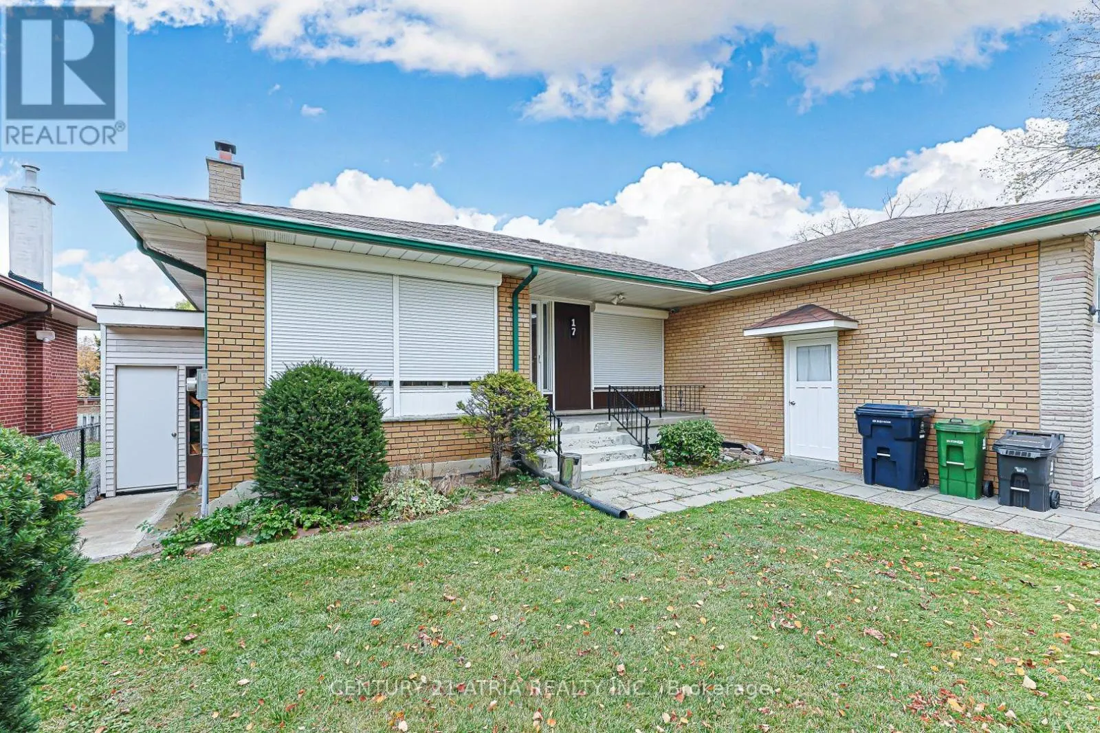 MAIN LEVEL - 17 MARLBANK ROAD