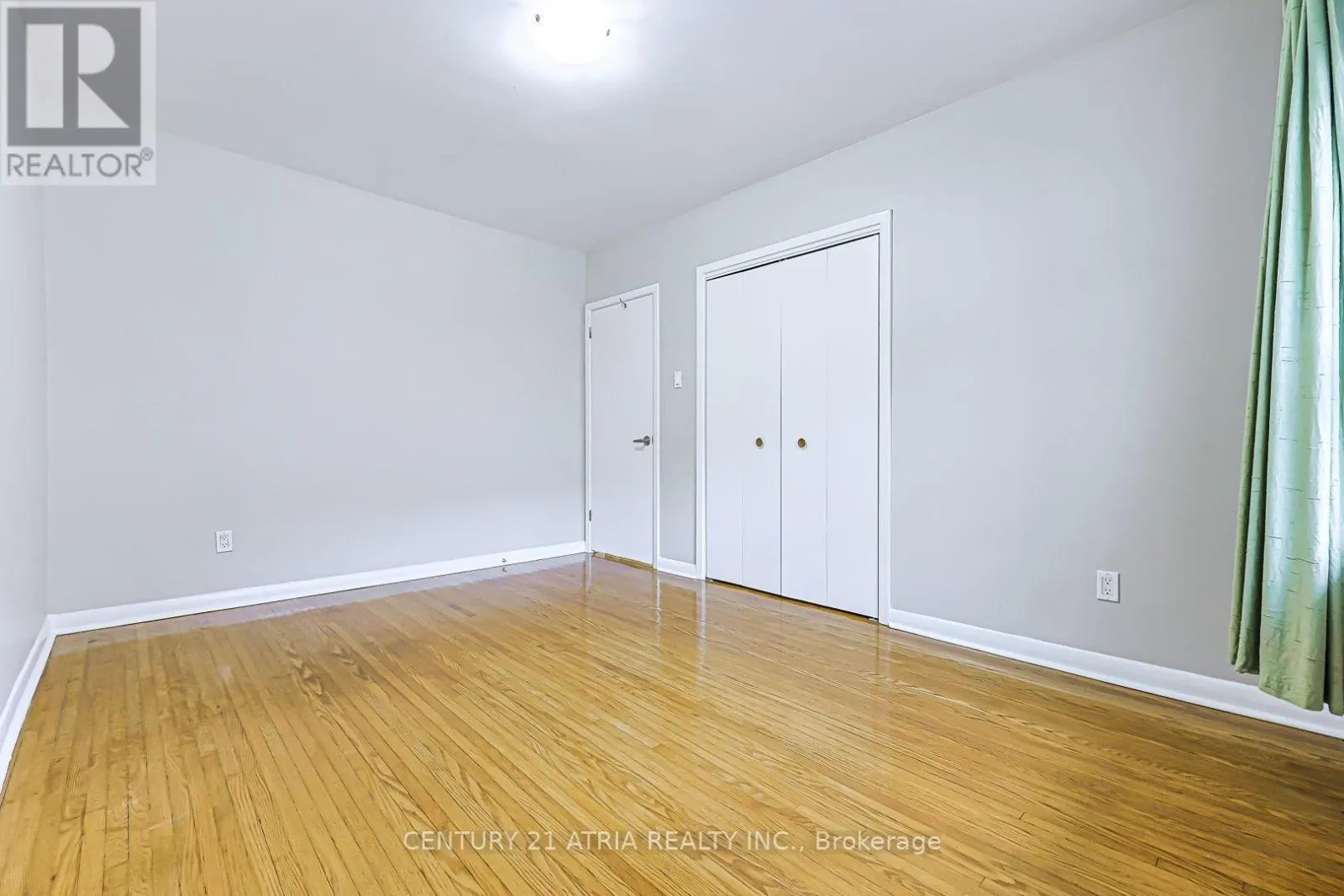 MAIN LEVEL - 17 MARLBANK ROAD