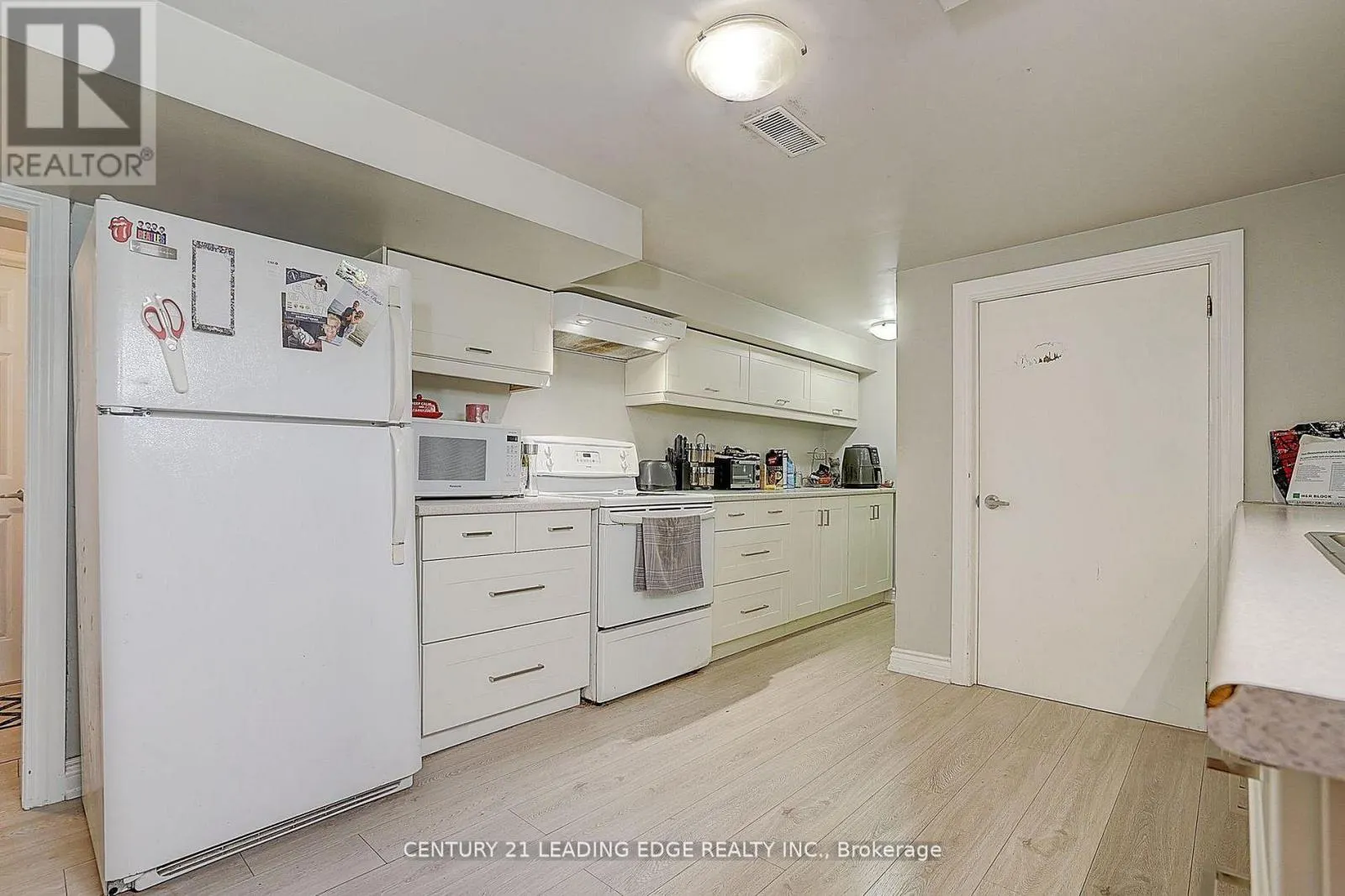 BSMT - 284 DOVER STREET