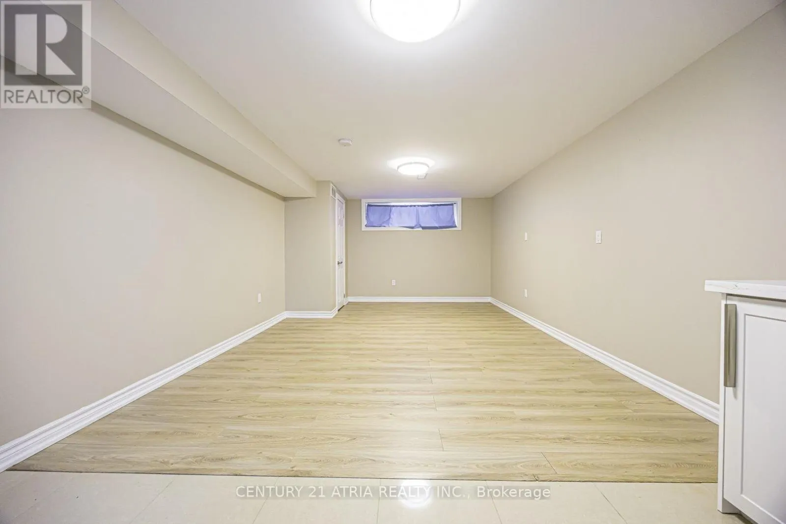 LOWER LEVEL UNIT 1 - 19 MARLBANK ROAD